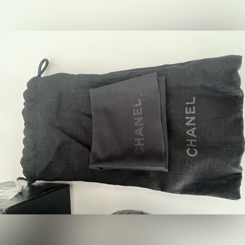 Authentic Vintage Chanel Rectangular Sunglasses. - image 8